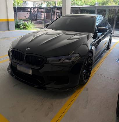 BMW M5 4.4 V8 TWIN POWER M XDRIVE STEPTRONIC BMW M5 4.4 V8 TWIN POWER M XDRIVE STEPTRONIC